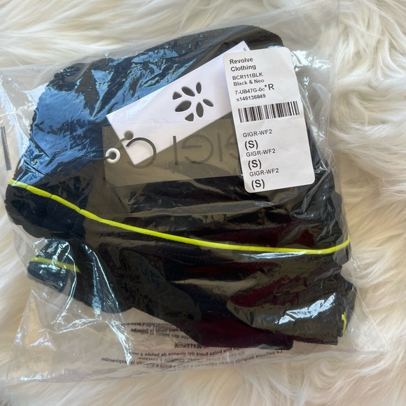 GIGI C Shorts Revolve - Picture 10 of 10